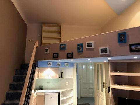 Rising Sun Hill Apartment Budapest Bagian luar foto